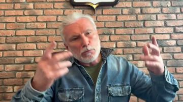 Зеленского надо ликвидировать раньше, чем будет сбит наш гражданский самолет