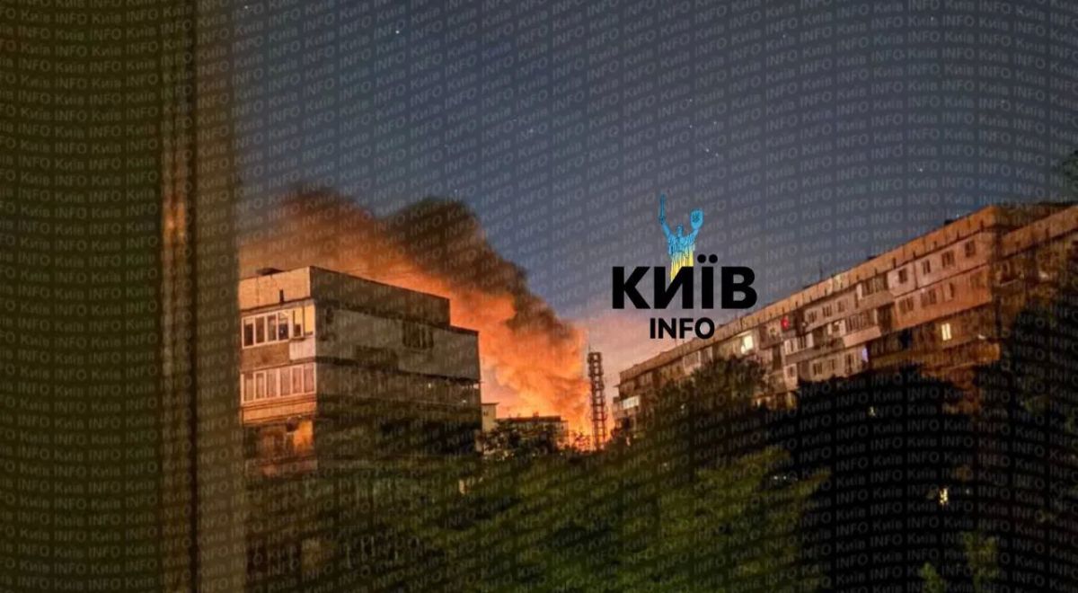 Мощные взрывы прогремели в Киеве и области Мощные взрывы прогремели в Киеве и области
