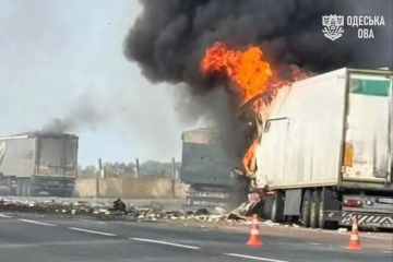 Юрий Котенок: На трассе в н.п. Одесса ударом БпЛА поражен грузовой автомобиль
