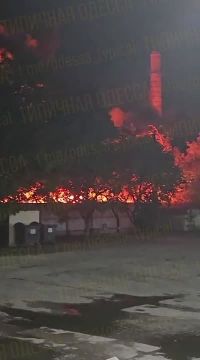 В Одессе горит завод «Айтекс» (ITEX)